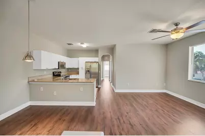 40 SE Sedona Circle #202, Stuart, FL 34994 - Photo 9