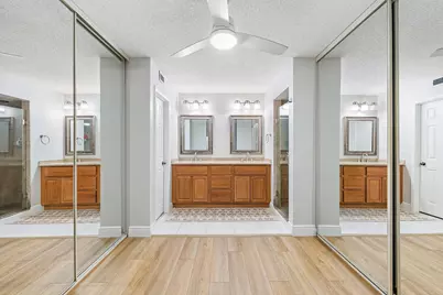 1802 18th Lane, Palm Beach Gardens, FL 33418 - Photo 11