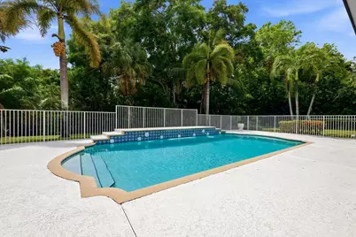 8717 Estate Drive, West Palm Beach, FL 33411 - Photo 47