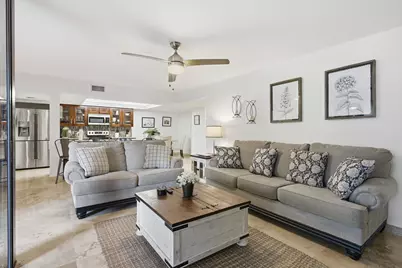 825 Egret Circle #Unit 104, Delray Beach, FL 33444 - Photo 9