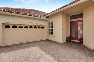 573 SW St Kitts Cove, Port Saint Lucie, FL 34986 - Photo 5