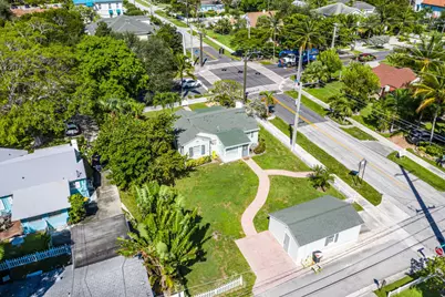 145 N Swinton Avenue, Delray Beach, FL 33444 - Photo 3