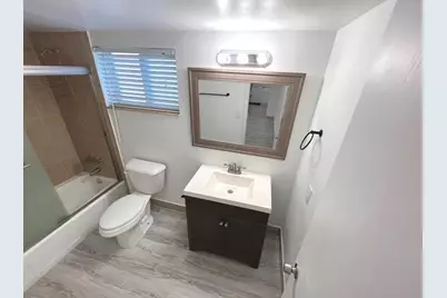 1060 Crystal Lake Drive #101, Deerfield Beach, FL 33064 - Photo 13