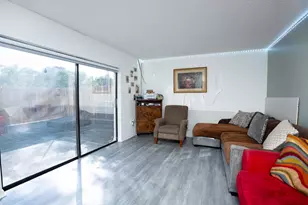 2811 Stoneway Ln, Fort Pierce, FL 34982 - Photo 5