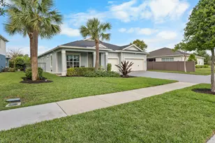 1115 Timber Reap Trl, The Acreage, FL 33470 - Photo 35