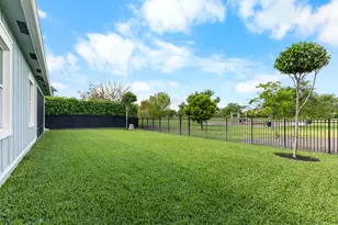 1115 Timber Reap Trl, The Acreage, FL 33470 - Photo 43