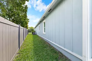 1115 Timber Reap Trl, The Acreage, FL 33470 - Photo 39
