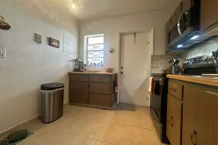 3010 NE 16th Ave, Oakland Park, FL 33334 - Photo 7