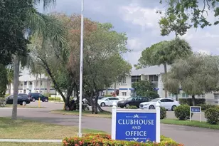 1536 SE Royal Green Cir, Port Saint Lucie, FL 34952 - Photo 15