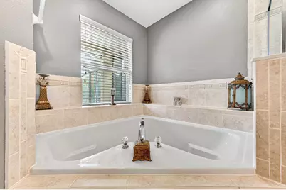 831 SW Owl St Street, Palm Bay, FL 32908 - Photo 37