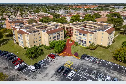 2801 Somerset Drive, Lauderdale Lakes, FL 33311 - Photo 23