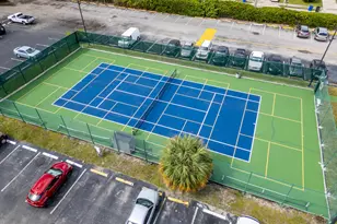 2801 Somerset Dr, Lauderdale Lakes, FL 33311 - Photo 13