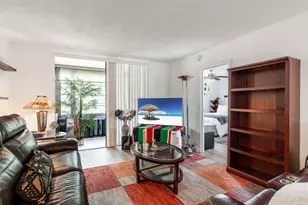 2801 Somerset Dr, Lauderdale Lakes, FL 33311 - Photo 21