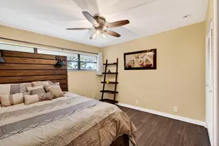 149 NW 70th St, Boca Raton, FL 33487 - Photo 21