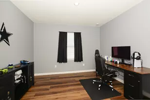 567 SW Paar Dr, Port Saint Lucie, FL 34953 - Photo 27