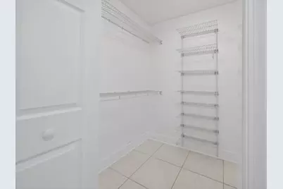 5510 W Castlegate Avenue, Davie, FL 33331 - Photo 33