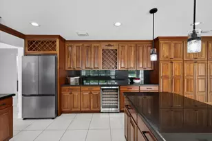 5510 W Castlegate Ave, Davie, FL 33331 - Photo 17