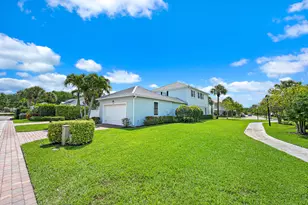 1373 Islamorada Dr, Jupiter, FL 33458 - Photo 9