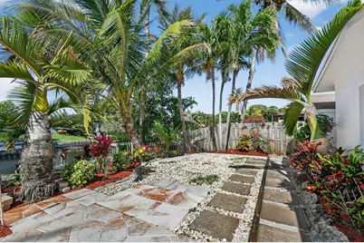 1037 SW 27th Avenue, Boynton Beach, FL 33426 - Photo 55