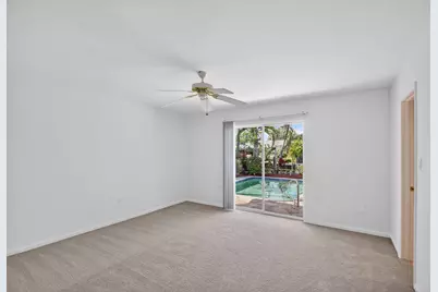 1037 SW 27th Avenue, Boynton Beach, FL 33426 - Photo 23