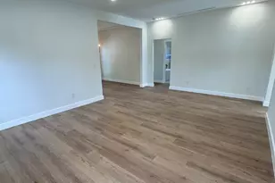 795 Highland Dr, West Palm Beach, FL 33405 - Photo 19