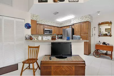 4790 Brighton Lakes Boulevard, Boynton Beach, FL 33436 - Photo 11