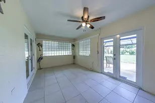 2025 SE Allamanda Dr, Port Saint Lucie, FL 34952 - Photo 19