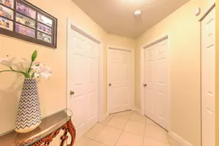 2025 SE Allamanda Dr, Port Saint Lucie, FL 34952 - Photo 13