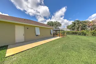 2025 SE Allamanda Dr, Port Saint Lucie, FL 34952 - Photo 39