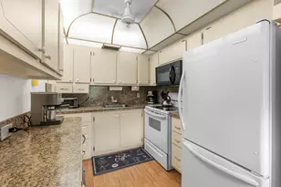 266 Ventnor S, Deerfield Beach, FL 33442 - Photo 9