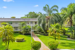 266 Ventnor S, Deerfield Beach, FL 33442 - Photo 1