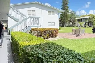 186 Norwich H, West Palm Beach, FL 33417 - Photo 1