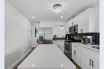 8200 SW 3rd Court, North Lauderdale, FL 33068 - Photo 9