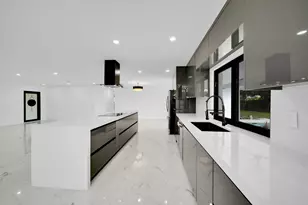 7301 NW 13th Ct, Plantation, FL 33313 - Photo 13