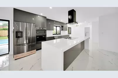 7301 NW 13th Court, Plantation, FL 33313 - Photo 11