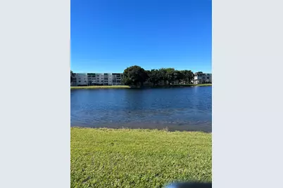 1526 Whitehall Drive #402, Davie, FL 33324 - Photo 5