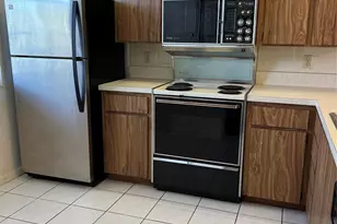 1526 Whitehall Dr, Davie, FL 33324 - Photo 9