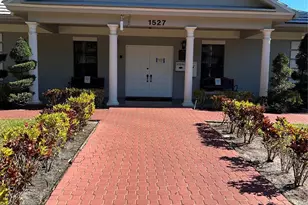 1526 Whitehall Dr, Davie, FL 33324 - Photo 19