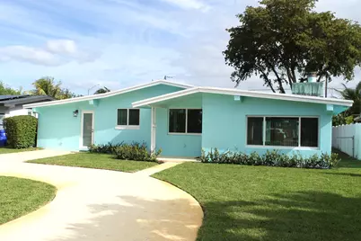 8881 NW 11th Street, Pembroke Pines, FL 33024 - Photo 1