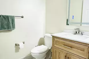 9728 Wyeth Ct, Wellington, FL 33414 - Photo 11