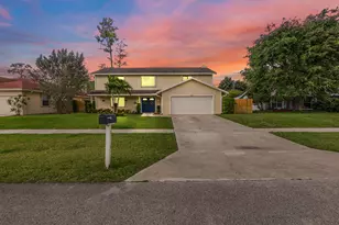 14364 Larkspur Ln, Wellington, FL 33414 - Photo 3