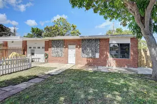 707 SW 9th Ct, Delray Beach, FL 33444 - Photo 7