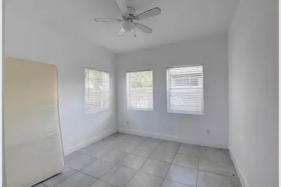 707 SW 9th Court, Delray Beach, FL 33444 - Photo 5