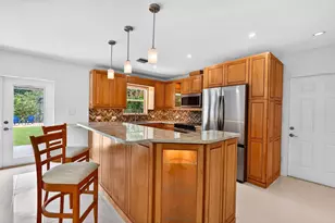 648 NW 30th Ct, Wilton Manors, FL 33311 - Photo 9