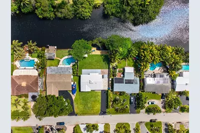 648 NW 30th Court, Wilton Manors, FL 33311 - Photo 49