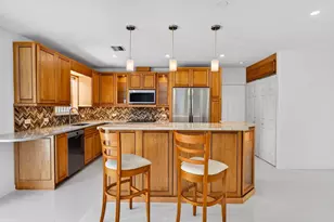 648 NW 30th Ct, Wilton Manors, FL 33311 - Photo 3