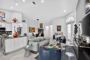 4634 Carlton Golf Dr, Lake Worth, FL 33449 - Photo 13