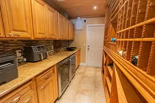 441 SE Pine Rd, Port Saint Lucie, FL 34984 - Photo 9