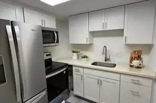 125 Westbury Cir, Deerfield Beach, FL 33442 - Photo 5