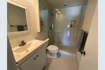 3200 NE 36 Street NE #512a, Fort Lauderdale, FL 33308 - Photo 17